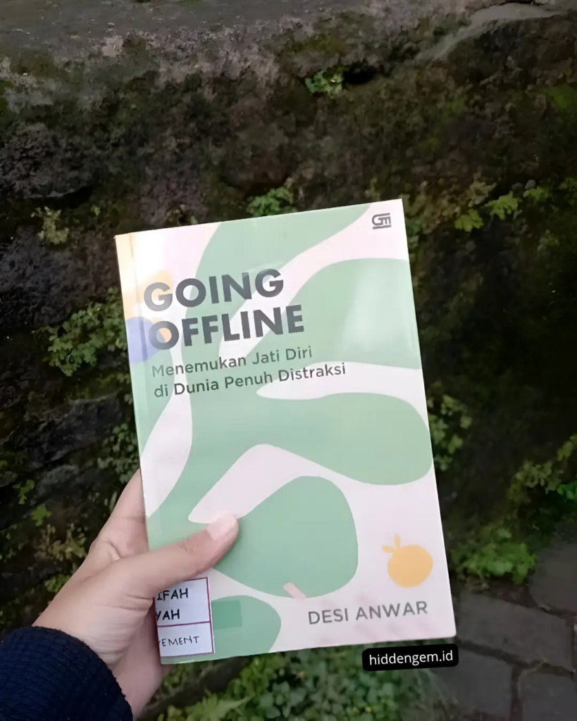 Buku Going Offline karya Desi Anwar